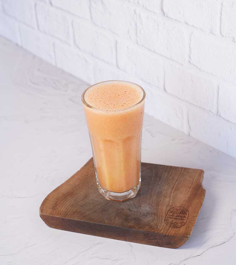 موز - پرتقال - توت‌فرنگی